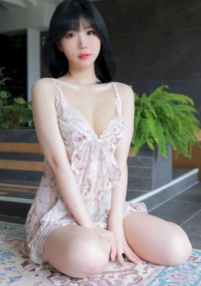身体丰满雪白的寡妇