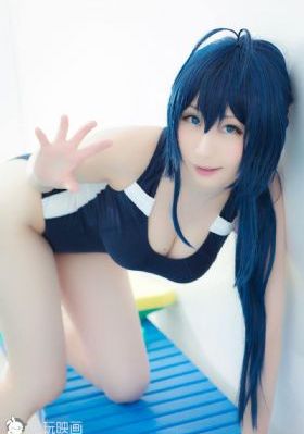 两男一女3p揉着她的奶视频