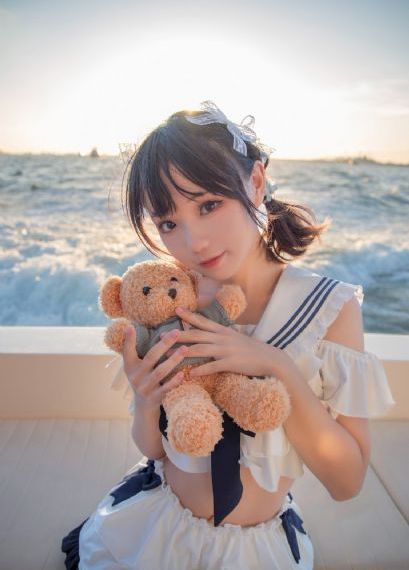 迪拜的女孩完整高清在线观看