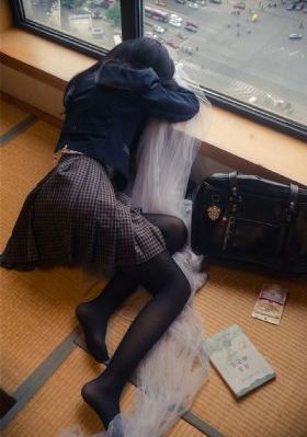 尸奶俱乐部在线观看