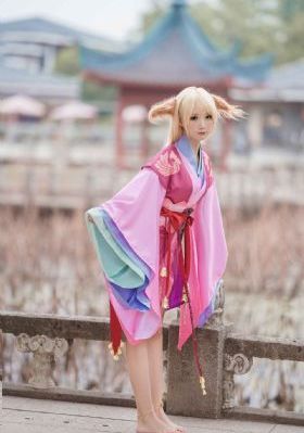 年轻女教师韩国